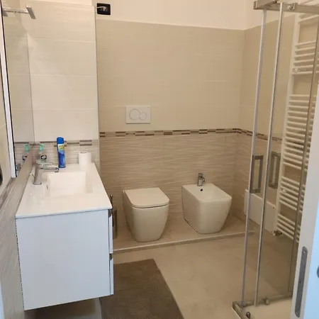 De Luca's House 페자로