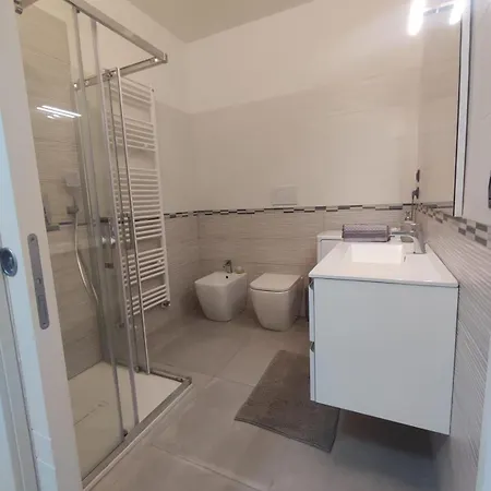 De Luca's House Apartment