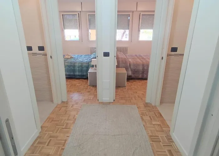 De Luca's House Apartment *